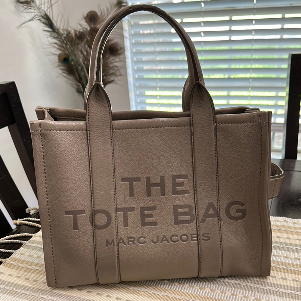 Marc Jacobs Taupe Tote Bag